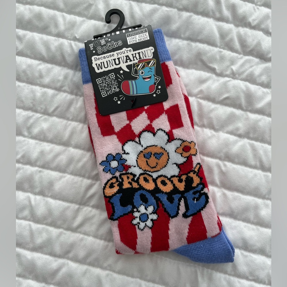 Groovy Love socks, one size